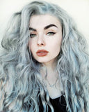 Graue Lange Wellige Synthetische Lace Front Perücken