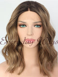 Ombre Braune Wellige kurze Synthetische Lace Front Perücken